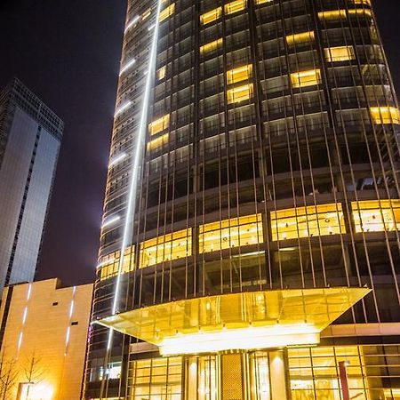 Nanjing Golden Eagle Summit Hotel Екстериор снимка