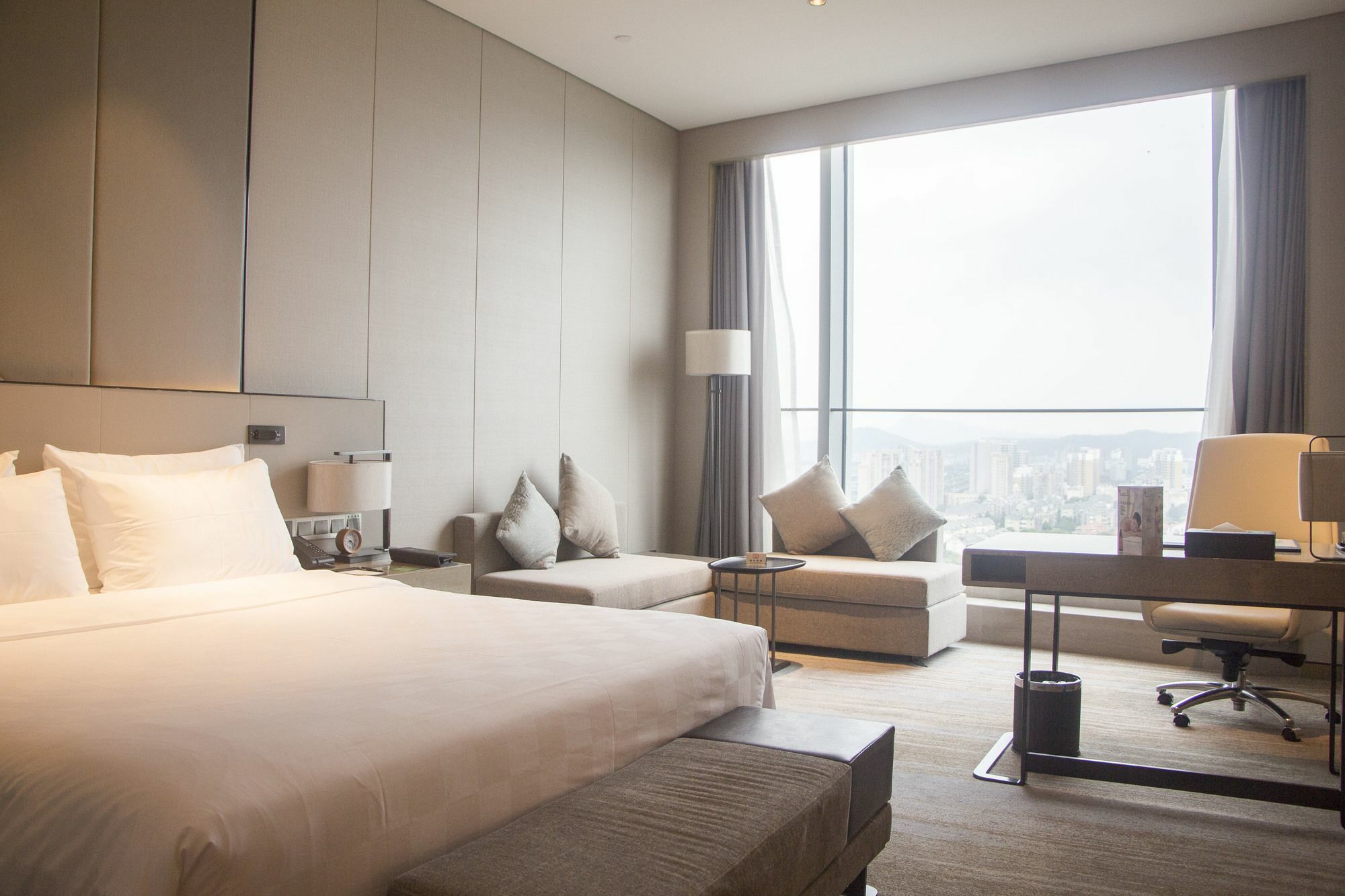 Nanjing Golden Eagle Summit Hotel Екстериор снимка