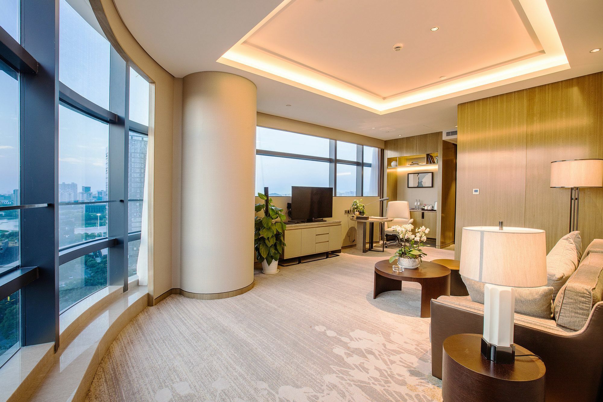 Nanjing Golden Eagle Summit Hotel Екстериор снимка